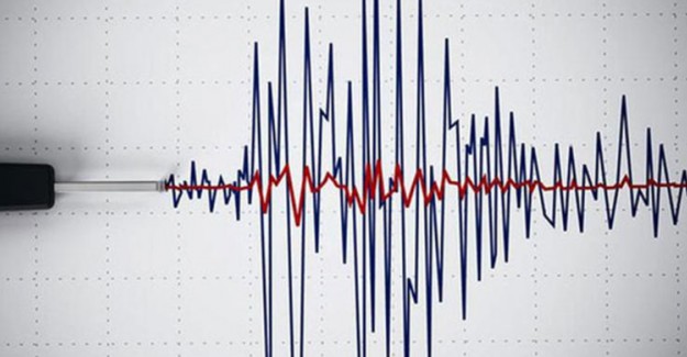 Akdeniz'de Peş Peşe Deprem Paniği!