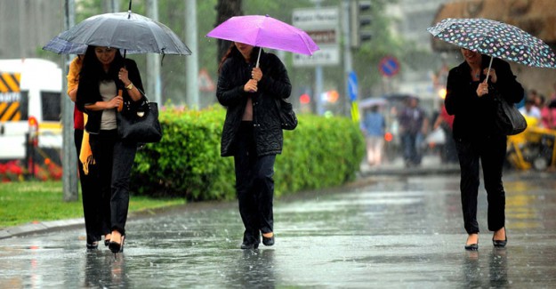 AKOM’dan İstanbul İçin Kuvvetli Yağmur Uyarısı