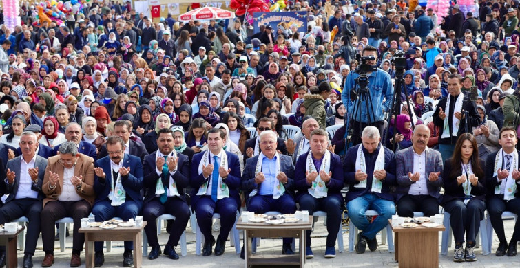 Aksaray'da 4. Geleneksel Ağaçören Ceviz Festivali Coşkuyla Başladı