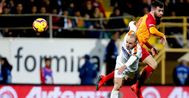 Alanyaspor, Evinde Galatasaray ile 1-1 Berabere Kaldı