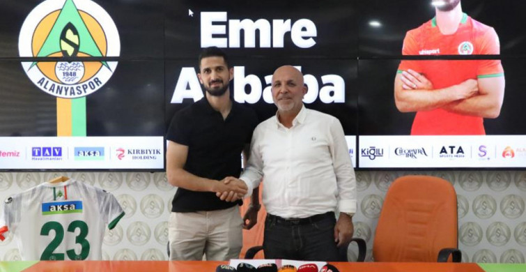 Alanyaspor'a Transfer Olan Emre Akbaba İçin İmza Töreni Düzelendi!