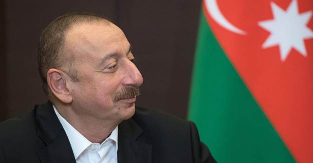 Aliyev, Rus Basınına Dağlık Karabağ'daki Savaşı Değerlendirdi