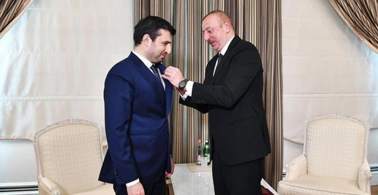 Aliyev'den SİHA'nın Mucidi Selçuk Bayraktar'a Madalya Taktı