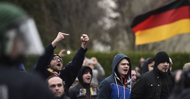 Alman İstihbaratı Uyardı: Aşırı Sağ Yükseliyor