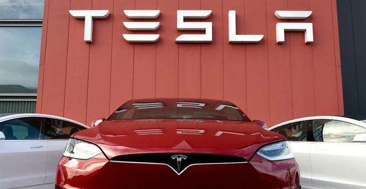 Amerikan Hükümeti Tesla Otopilotun Karıştığı Bir Kazayı Daha Araştırıyor