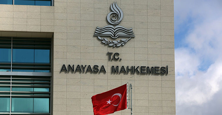 Anayasa Mahkemesi Nedir?