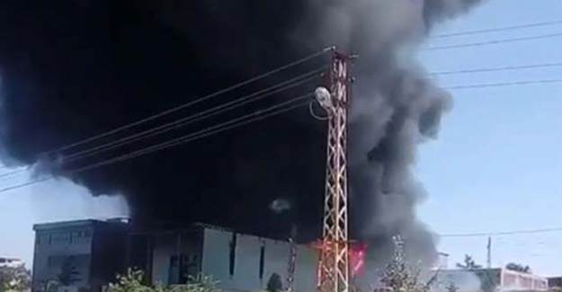 Ankara'da Boya Deposunda Yangın!