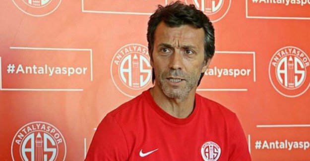 Antalyaspor Teknik Direktörü Bülent Korkmaz Hakemlere İsyan Etti
