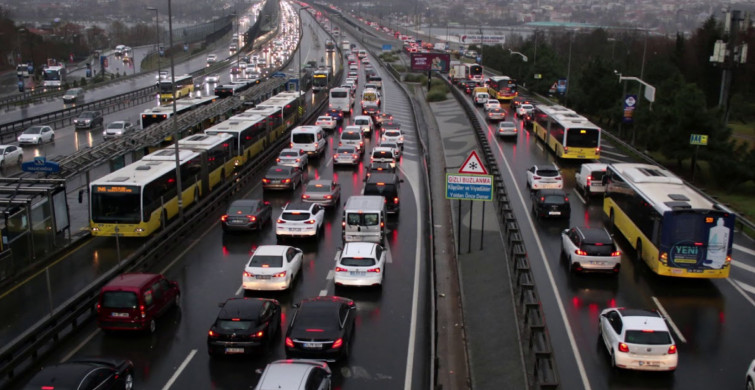 Araç sahipleri için yeni dönem: HGS plaka düzenlemeleri E-Devlet’ten yapılabilecek