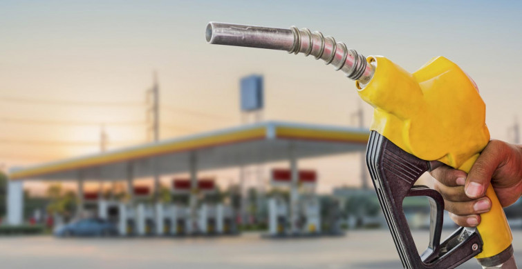 Araç sahiplerine dikkat! Benzin fiyatlarıyla alakalı bir iyi bir de kötü haber!