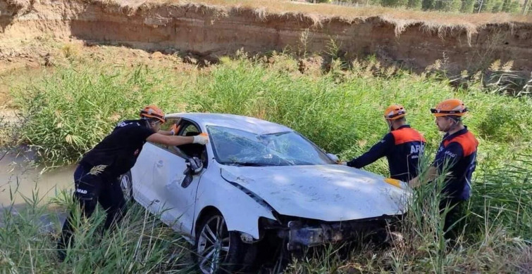 Aracı Dereye Uçmuştu: O Sürücü Hayatını Kaybetti!