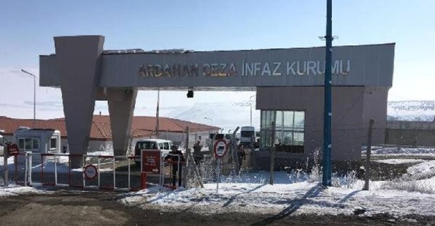 Ardahan'da Cezaevi Şoförü Tartıştığı Uzman Çavuşu Şehit Etti