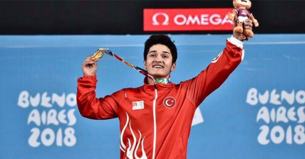 Arjantin’de Muhammed Furkan Özbek’ten Altın Madalya!