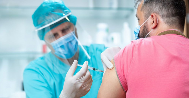 Aşı oruç bozar mı, hangi aşı orucu bozar? Diyanetin Kovid-19 aşısı açıklaması