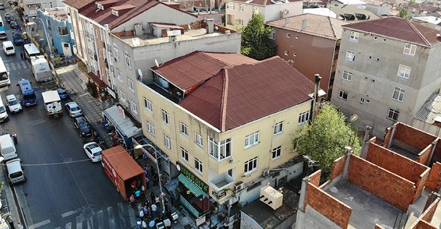 Ataşehir'de Çökme Riski Bulunan Bina Mühürlendi