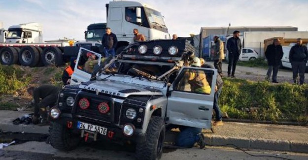 Ataşehir'de Kaza: 2 Yaralı