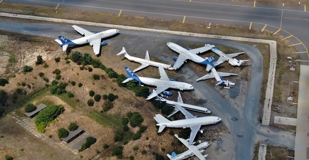 Atatürk Havalimanı'nda Bulunan 10 Uçak Açık Artırma İle Satılacak