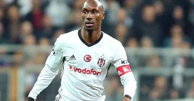 Atiba Hutchinson Beşiktaş ile Sözleşmesini Uzattı