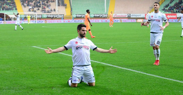 Atiker Konyaspor, Ömer Ali Şahiner’le Uzattı!