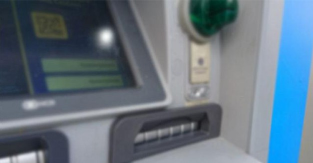 ATM’ye Düzenek Kurarken Yakalandı