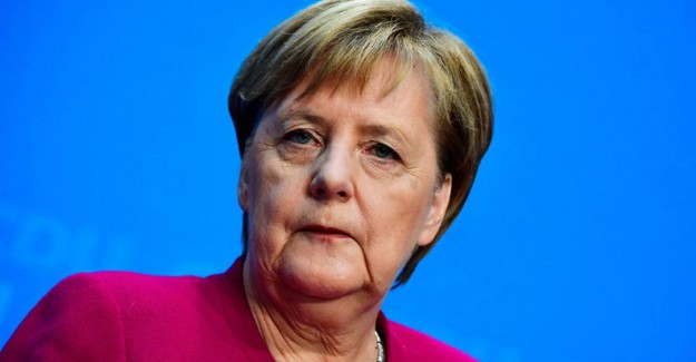 Avrupa Komisyonu Başkanı: Merkel AB İçin Etkili Aktör! 