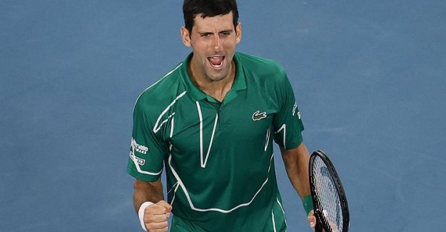 Avustralya Açık'ta Federer'i Eleyen Djokovic Finalde