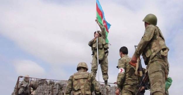 Azerbaycan Ordusu Kelbecer'e Girdi!