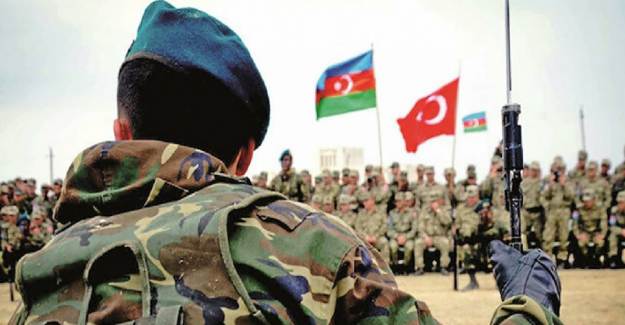 Azerbaycan'da Askeri Seferberlik İlan Edildi