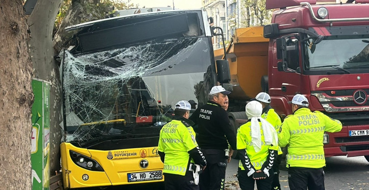 Bahçelievler'de İETT Otobüsü Ağaçla Çarpıştı, 7 Yaralı