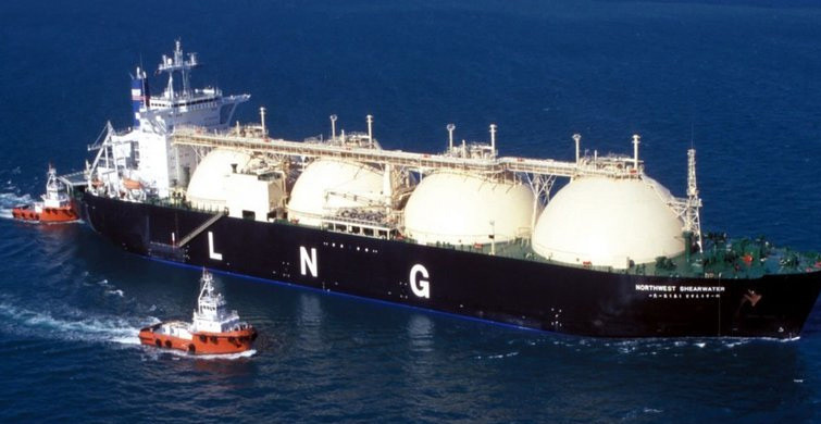 Bakan Dönmez Açıkladı! LNG Gazlaştırma Gemisi Göreve Başlıyor