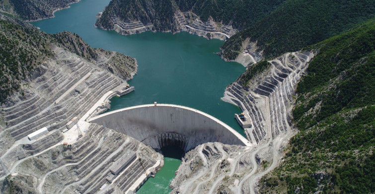 Bakan Kirişci açıkladı: Deprem bölgesindeki su tesisleri kontrol ediliyor