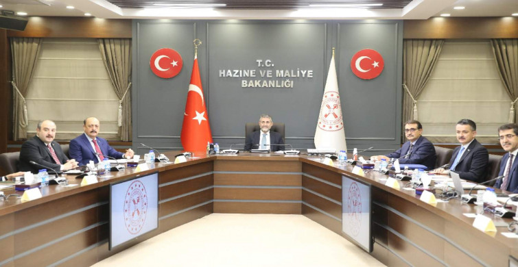 Bakan Nebati’den dikkat çeken açıklama: Türkiye güçlü ilerleyişini yeni zirvelere taşımıştır
