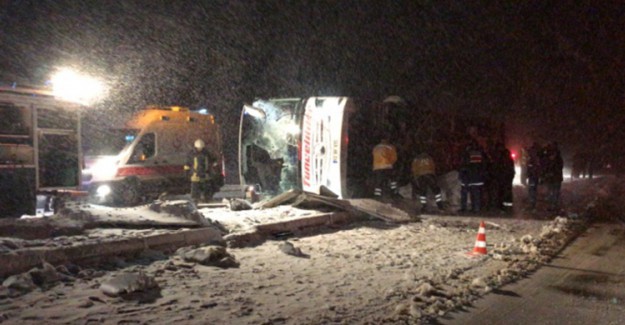 Bakan Soylu Otobüs Kazası İle İlgili Detayları Paylaştı