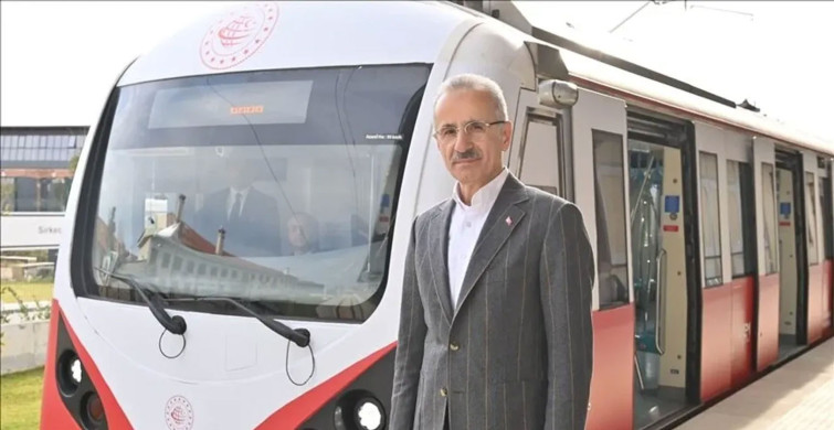 Bakan Uraloğlu: İstanbul’da hizmete açtıkları metro ağları hakkında bilgi verdi!