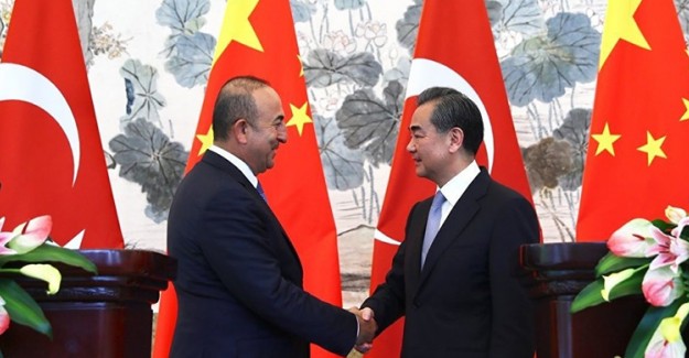 Bakanı Çavuşoğlu, Çin Dışişleri Bakanı Wang Yi İle Görüştü
