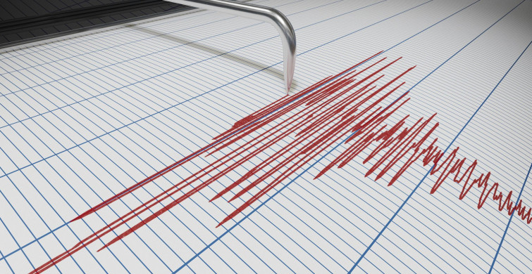 Balıkesir'de korkutan deprem!