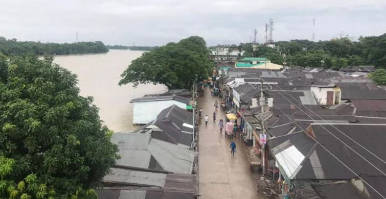 Bangladeş'te sel felaketi hayatı durma noktasına getirdi! Çok sayıda ölü var