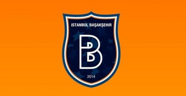 Başakşehir'de 3 Futbolcu İle Yollar Ayrıldı