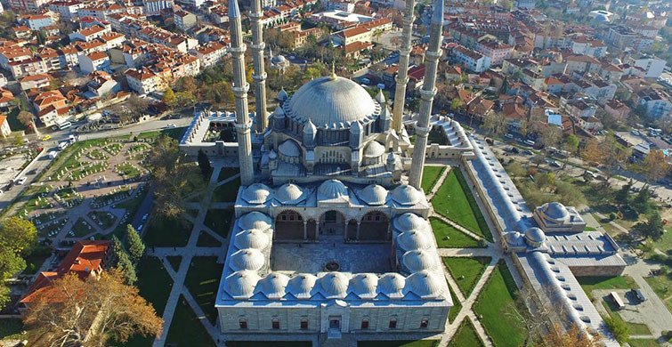 Başkan Erdoğan, Selimiye Camisi’nin Çevre Düzenlemesi İçin Talimat Verdi