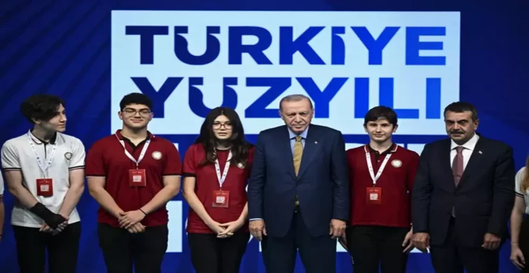 Başkan Erdoğan'dan Türkiye Yüzyılı Maarif Modeli Tanıtım Programı'nda önemli açıklamalar