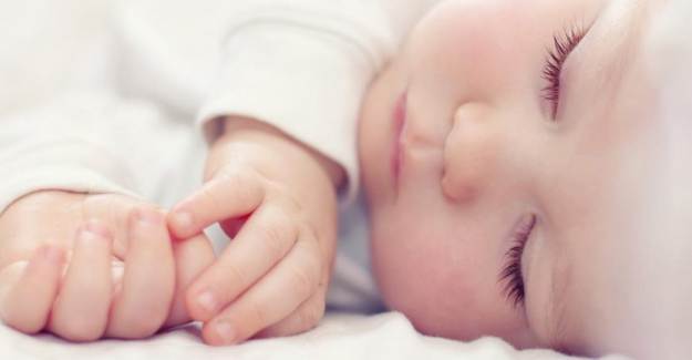 Bebeğinizin Huzurlu Uyumasının Yolları