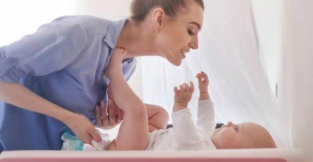 Bebek Bezi Değiştirirken Dikkat Edilmesi Gerekenler 