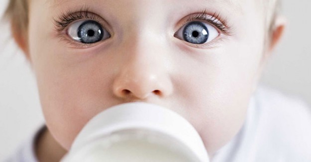 Bebeklerde Biberon Çürüğü Nasıl Önlenir? 