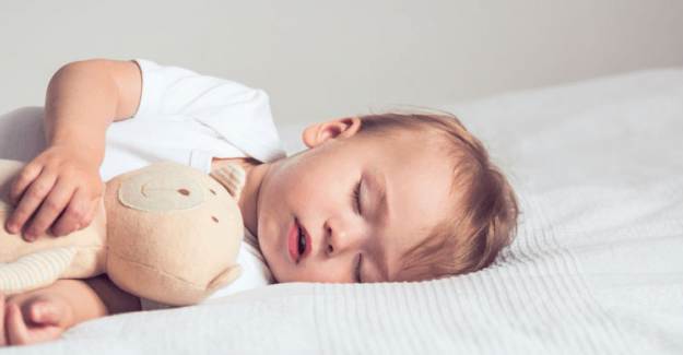 Bebeklerin Çok Uyuması Sakıncalı Mı?