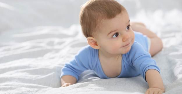 Bebeklerde Otizm Nasıl Anlaşılır?