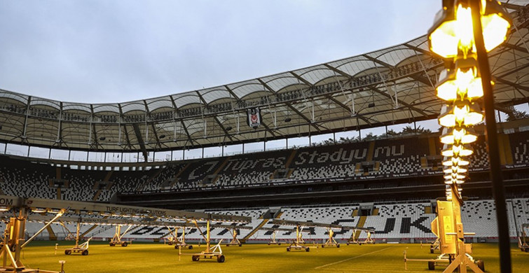 Beşiktaş Fenerbahçe derbisine hazırlanıyor: Tüpraş Stadyumu'nda bakım sürüyor