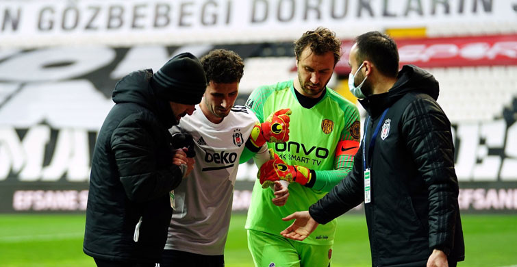 Beşiktaş Oğuzhan Özyakup'un Sakatlık Durumunu Açıkladı