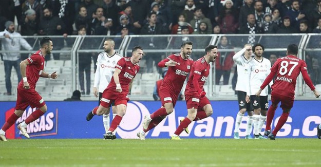 Beşiktaş Şampiyonluk Yolunda Önemli Bir Avantajı Kaybetti