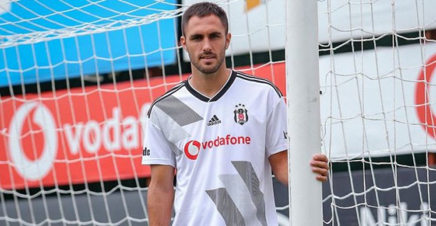 Beşiktaş'ın Yeni Transferi Victor Ruiz: ''İyi Bir Sezon Çıkaracağız''