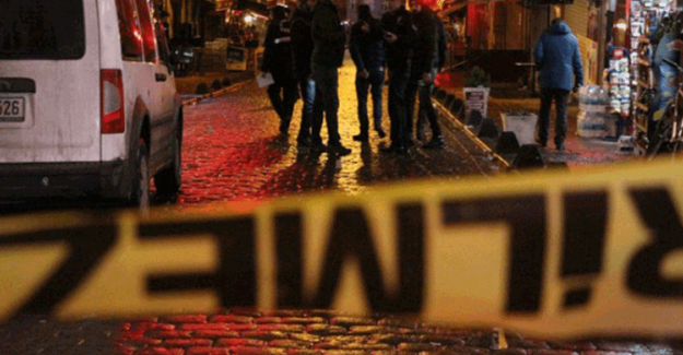 Beyoğlu'ndaki Kavgada Silahlar Konuştu